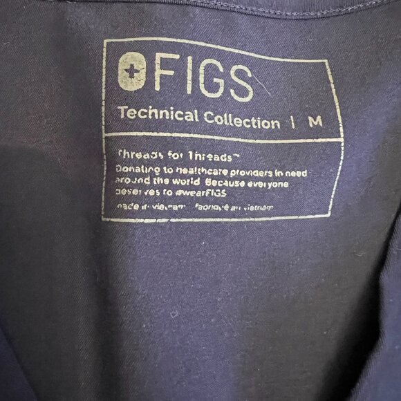 Figs Scrubs Top-Medium - Picture 3 of 3